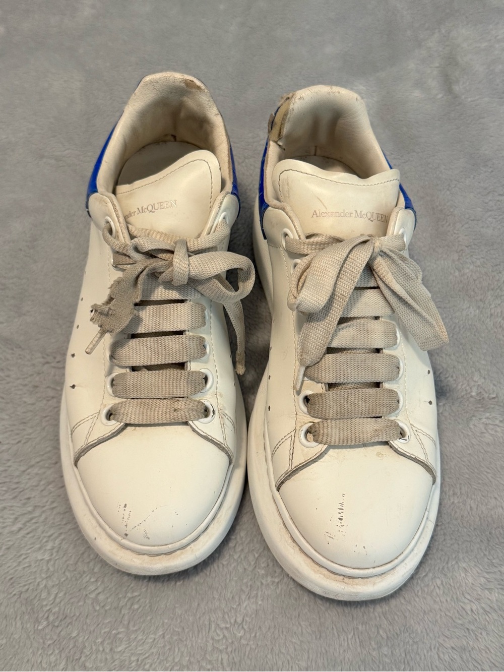 Alexander McQueen White Leather Sneakers with Blue Heel Tab Sz 38